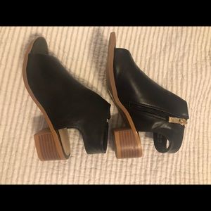 Girls black dress shoes